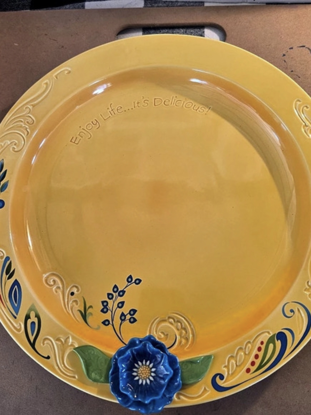 Grasslands Road Enjoy Life.It's Delicious! Decorative Floral Serving Plate